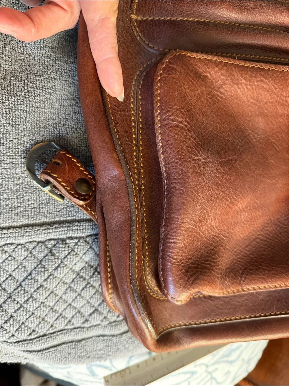 PREOWNED PRELOVED FLOTO Piazza Leather Messenger Bag - BROWN